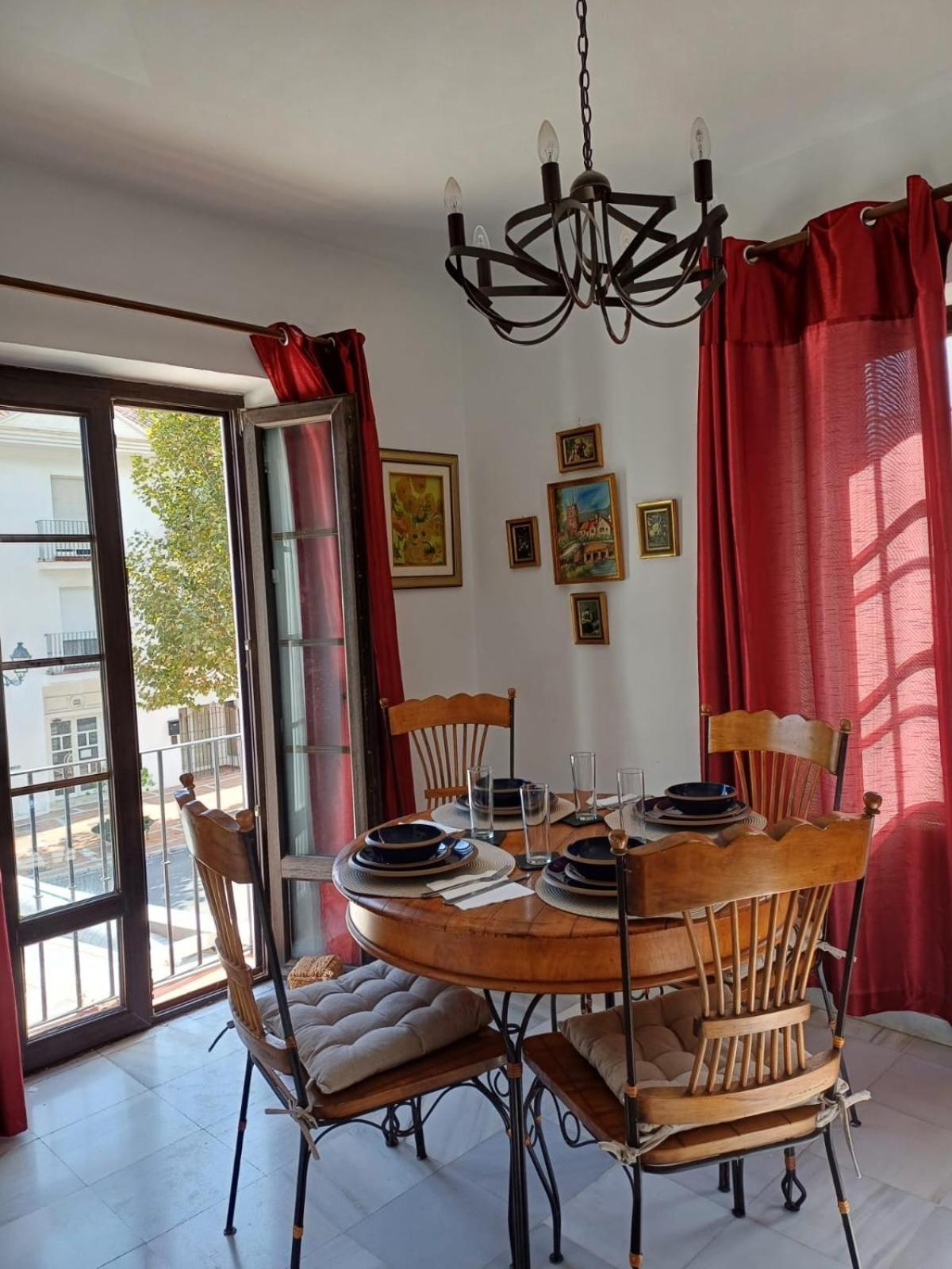 Apartament Cozy In *